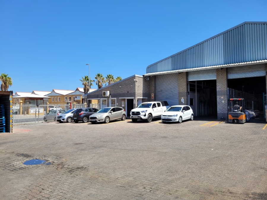 To Let commercial Property for Rent in Killarney Gardens Western Cape